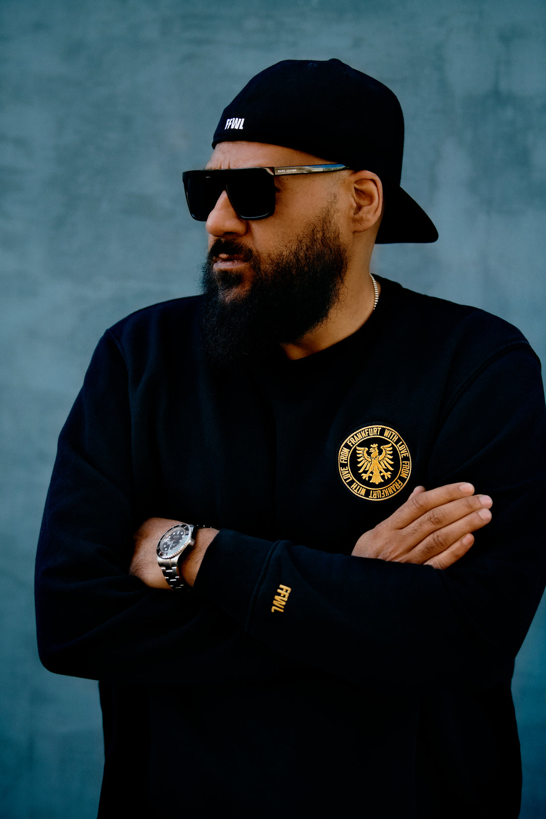 FFWL-Circle-Sweater