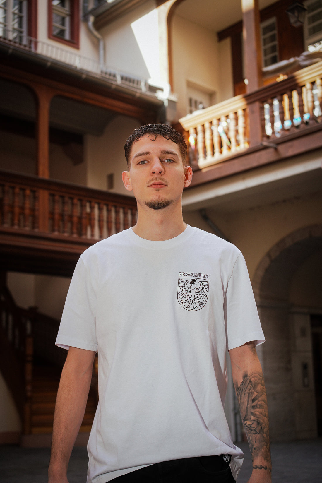 Frankfurt-Shirt schwarz auf weiß